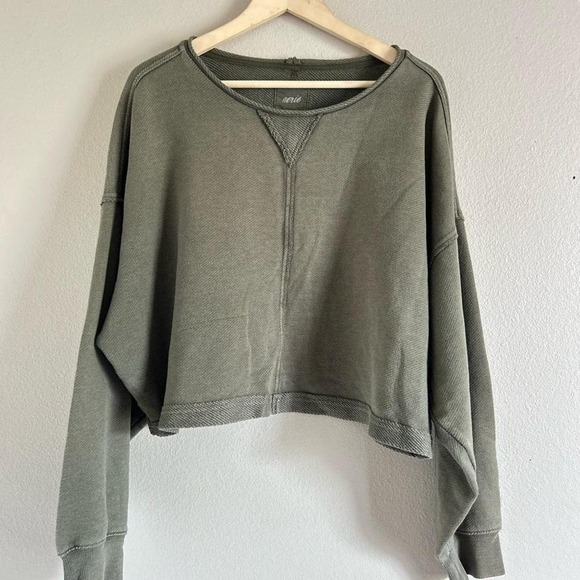 aerie Tops - Aerie khaki green cropped sweatshirt Size XL